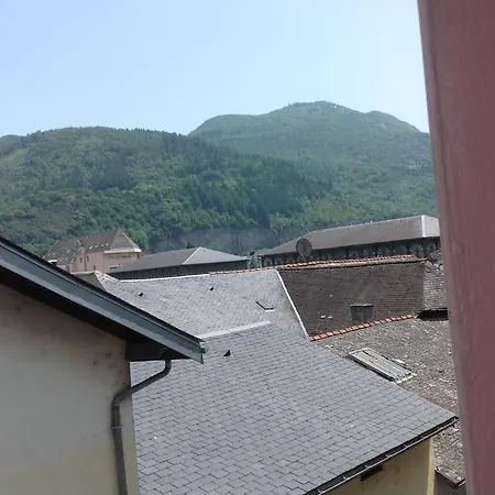 Maria Hotel *